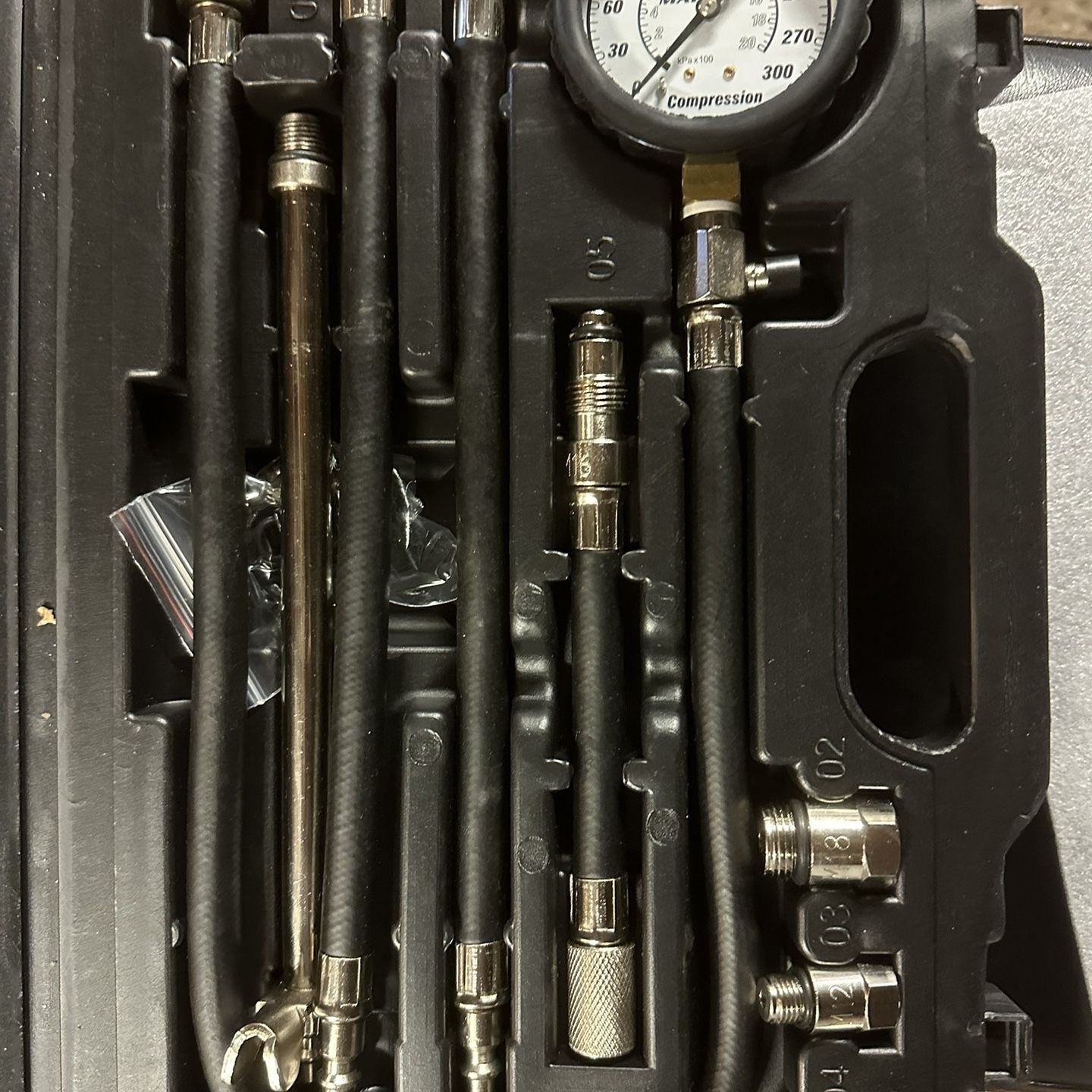 Compression Tester Maddox deluxe for Sale in San Francisco CA