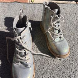 Cat And Jack Girl Boots Silver Glitter Size 11 Rain Boots 