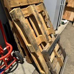 *Free Pallets
