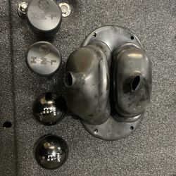 Twin Shifter 4x4 knobs And Rubber Base