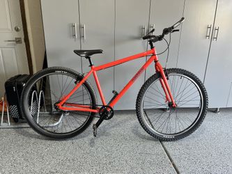 Nash 29er Mountain bike