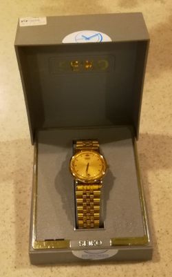 NEW SEIKO MEN'S GOLD-TONE DRESS WATCH
