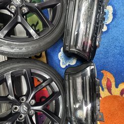 Headlights And 2 Wheels Rt 