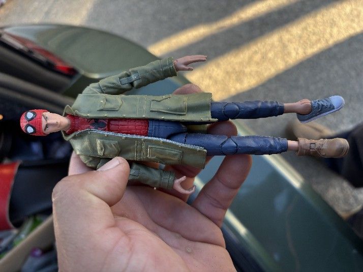 Peter Parker Across The Spider verse