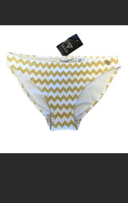 New with tags GUESS bikini bottom