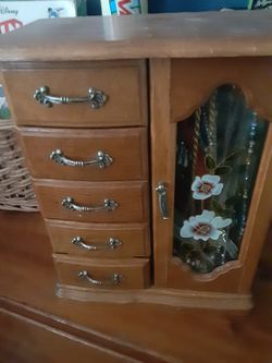 Antique jewelry box