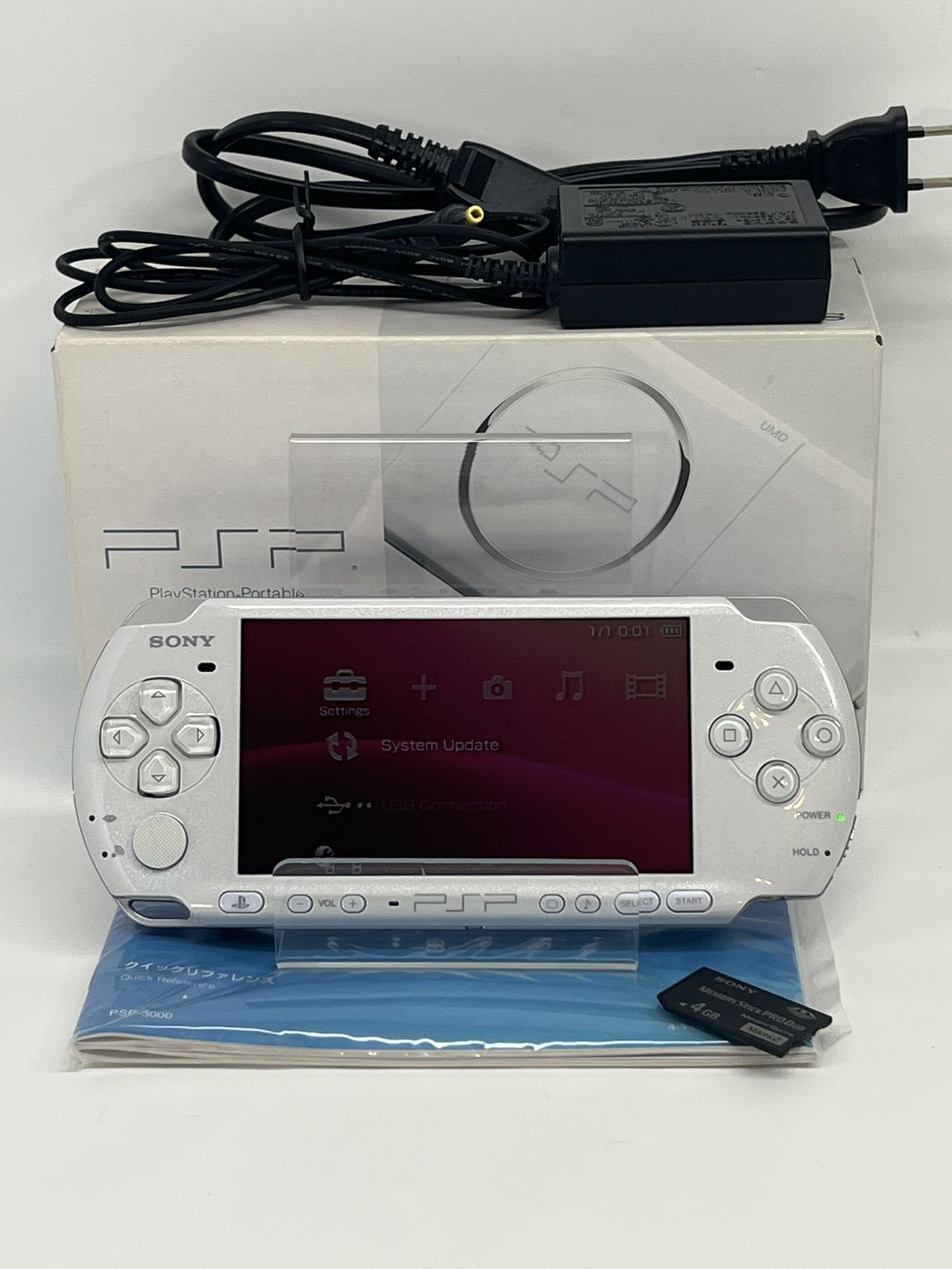 Sony PSP 3000 Pearl White Console In Box CIB Region Free