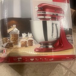 Kitchen Aid 5 Quarter Stand Mixer