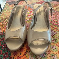 BANDOLINO - Nude Heels