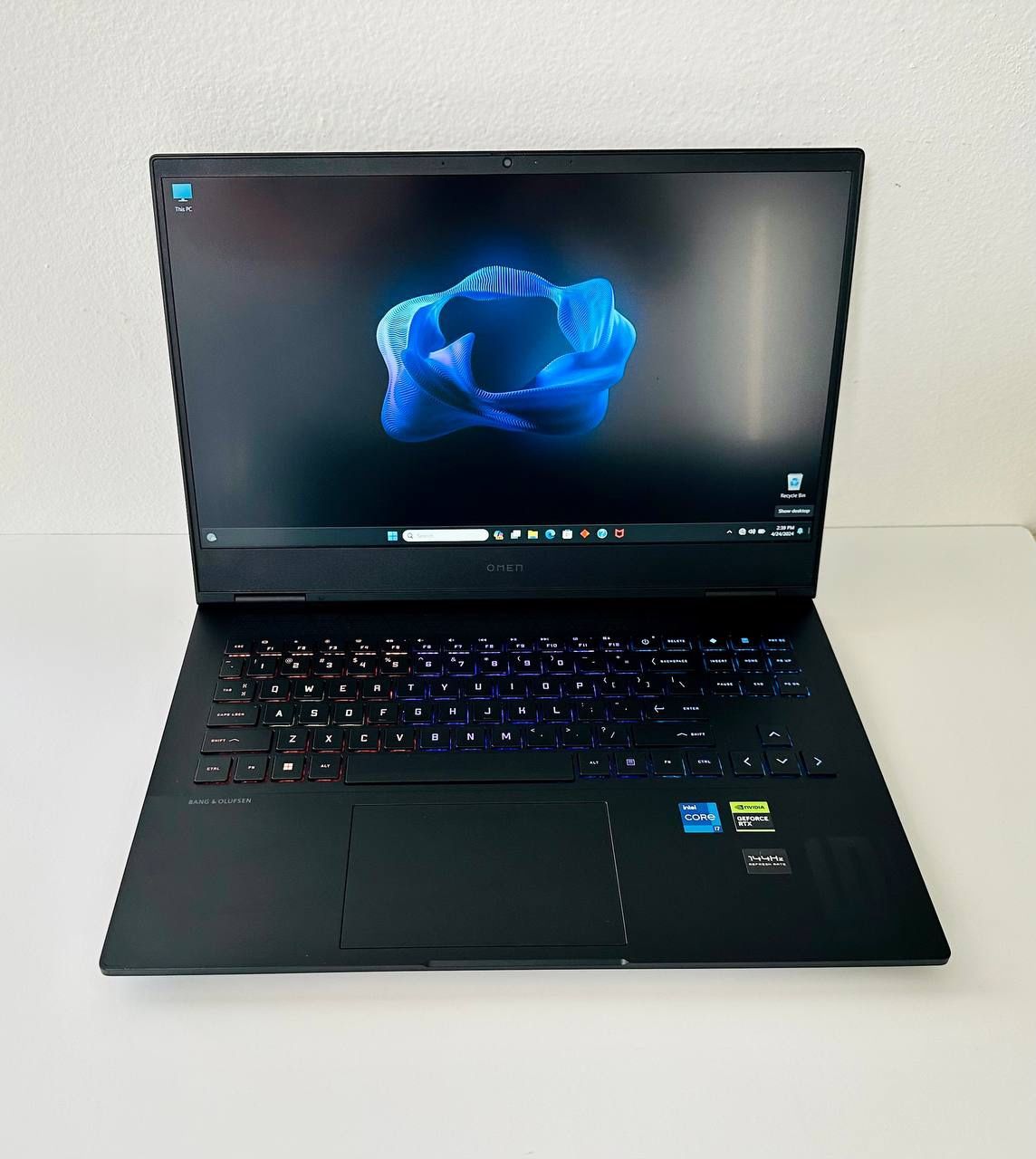 HP Omen 16 • 13th i7-13620H • RTX 4050 • SSD 1000 • RAM 16 • Gaming Laptop / 4060 4070 4080 4090 /