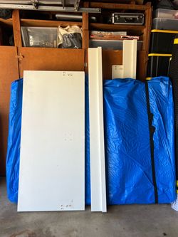 White ikea queen size bed