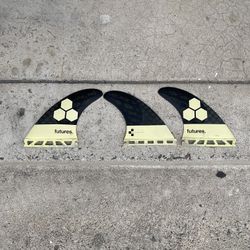 Futures AM1 Blackstix Surfboard Fins (Medium)