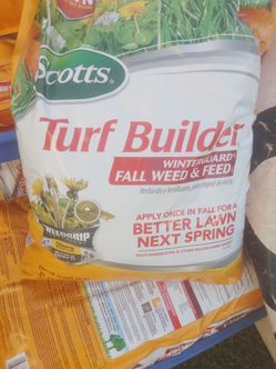 Scott's turf builder fall weed and feed