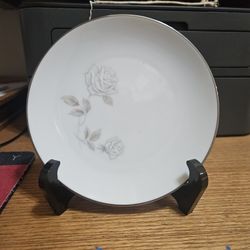 Noritake "Rosay" Set Of 6 Salad Plates Vintage Mint