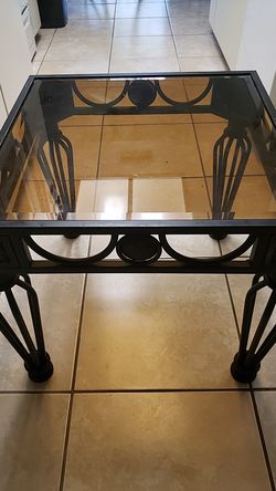 Coffee table in good condition