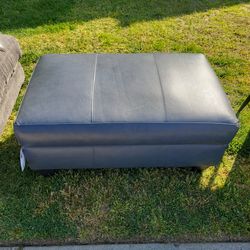 40" Genuine Leather Ottoman/footstool