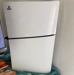 PS5 with controller and screen and headphones included