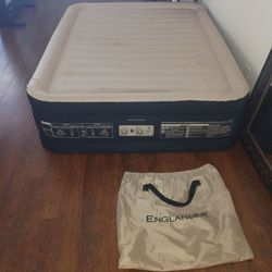 Englander Queen Sized Raised Air Mattress with Carry Bag