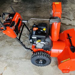 Brand new Ariens' 30-inch Deluxe series