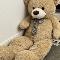 Bear Huge Toy