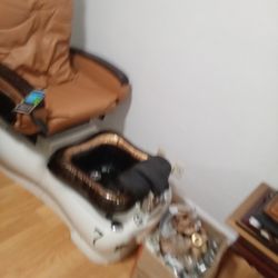 Free Pedicure Massage Foot Soaking Chair 