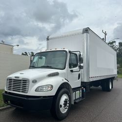 2016 Freightliner m2 106