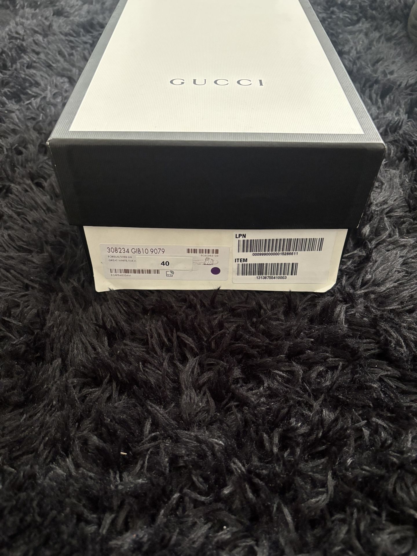 Authentic Unworn Gucci Slides