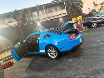 2010 Ford Mustang