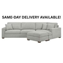 🛋Thomasville Ezra Fabric Sectional with Ottoman 49% Off Retail price $1799 - Delivery available - (215 & Cheyenne)