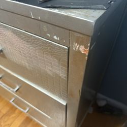 DIY Dresser Need TLC