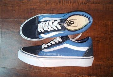 Brand New Kids VANS size 3.5
