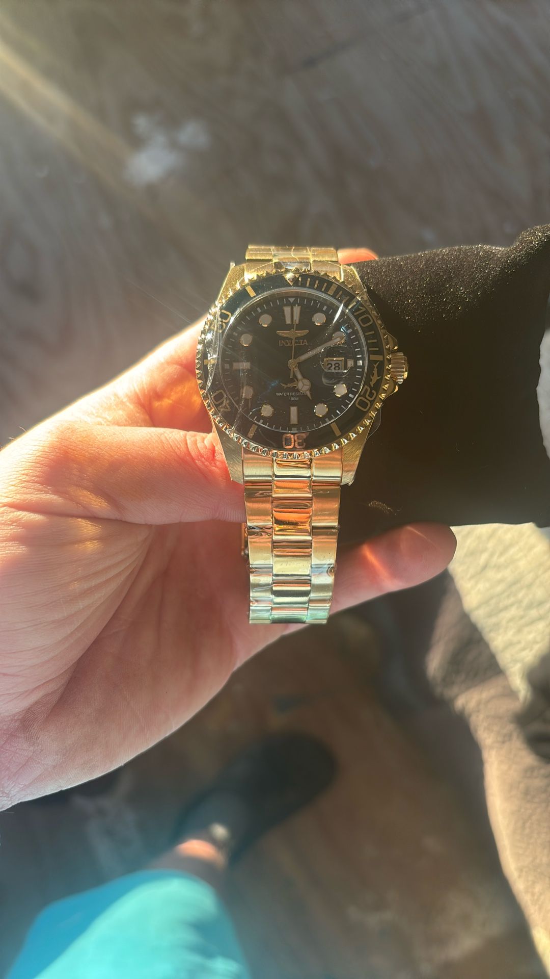 Brand New Gold And Dark Blue Faced Gold Bracelet Pro Diver