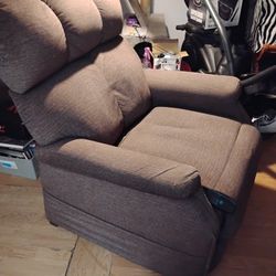 Standup Recliner With Remote
