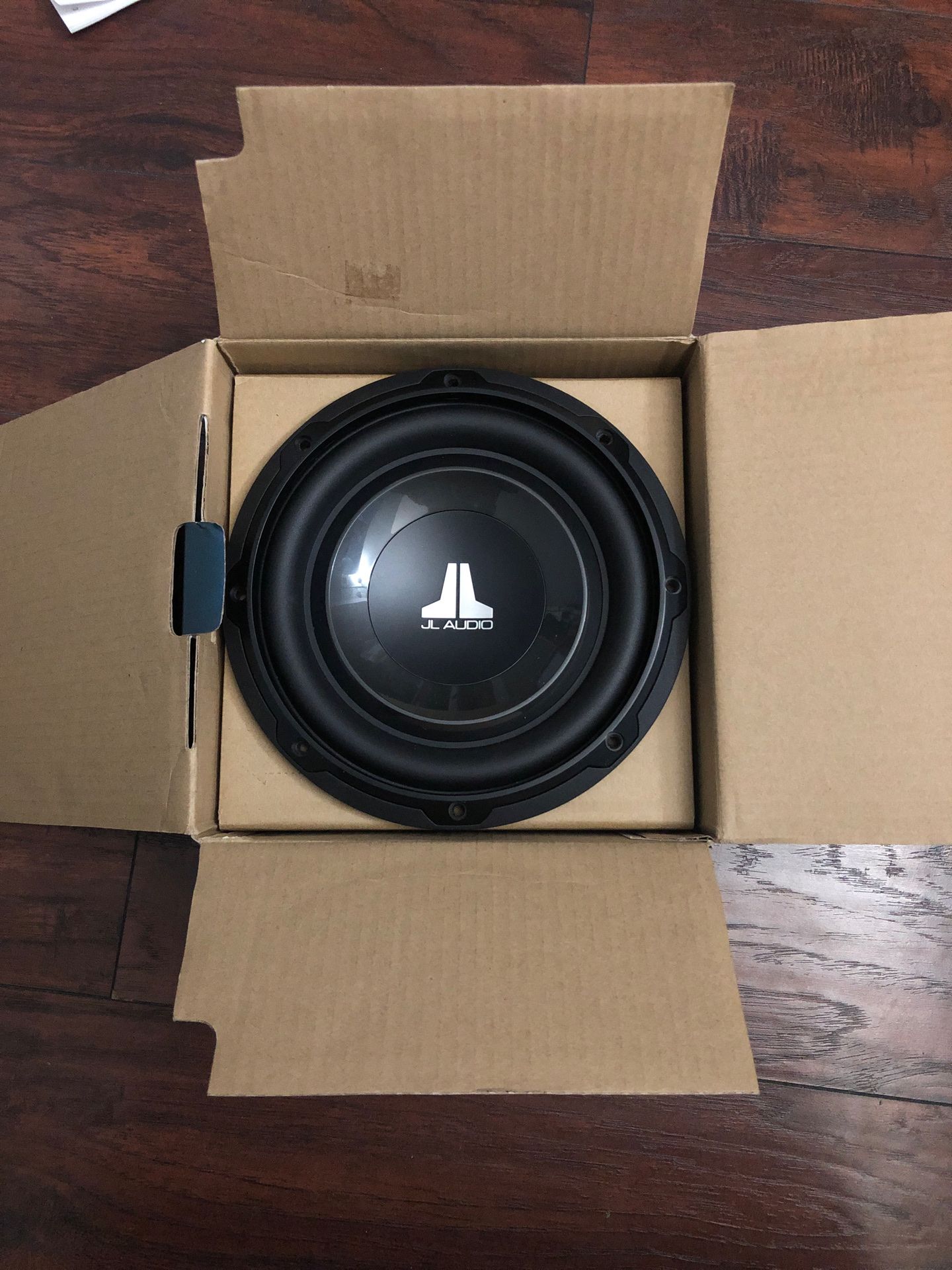 Jl audio w1 8” 8w1v3-4