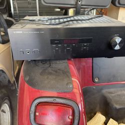 Yamaha Receiver 