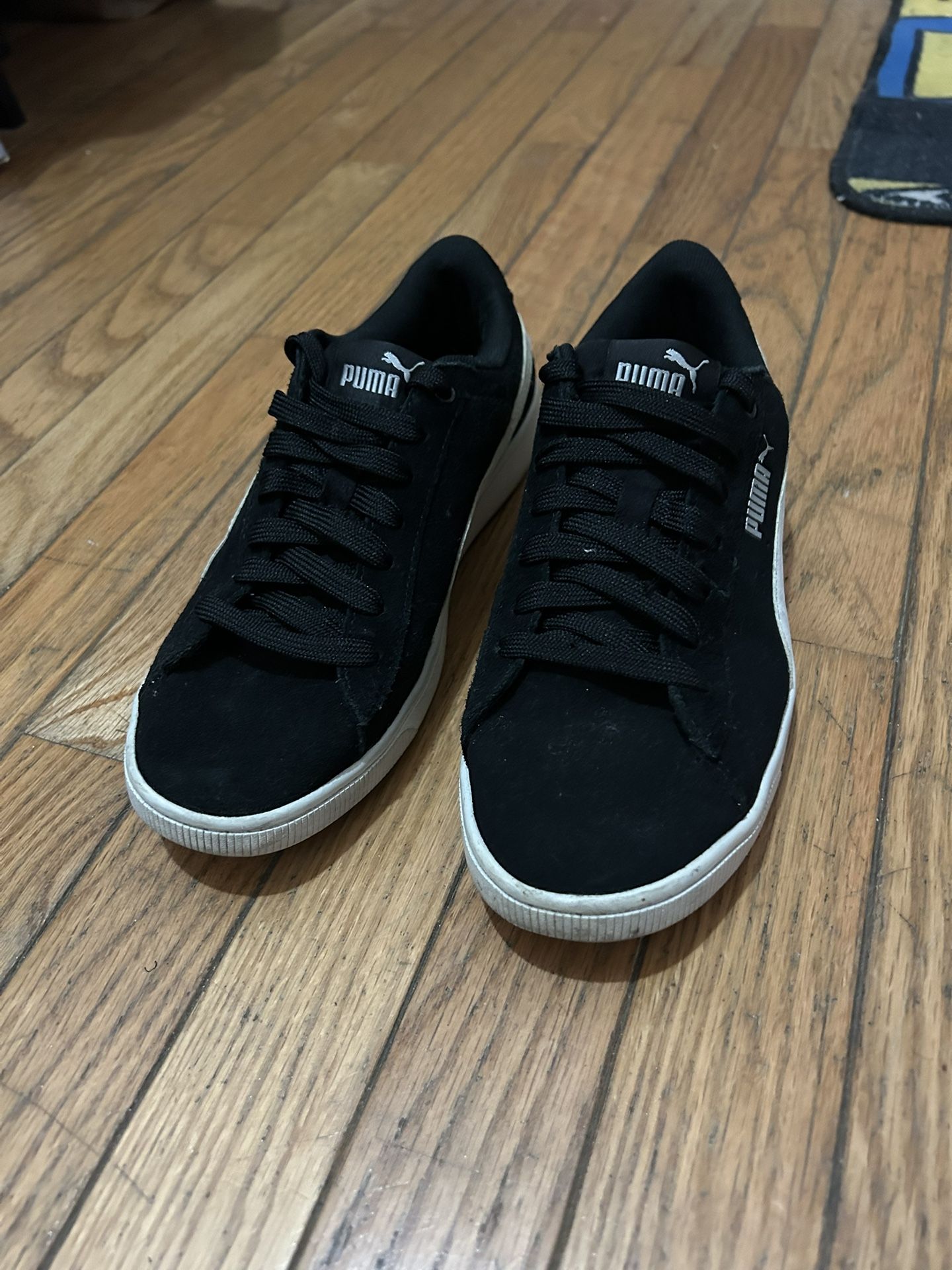 Puma Sneakers Size 7Y