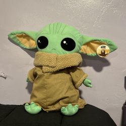 Baby Yoda Soft Plushie 