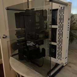 Open Case Gaming PC// RX 6800xt// Ryzen 7 5700x