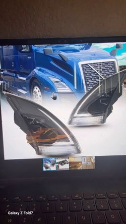 CUSTOM HEADLIGHT ASSEMBLIES VRN/VLN ROAD TRACTORS