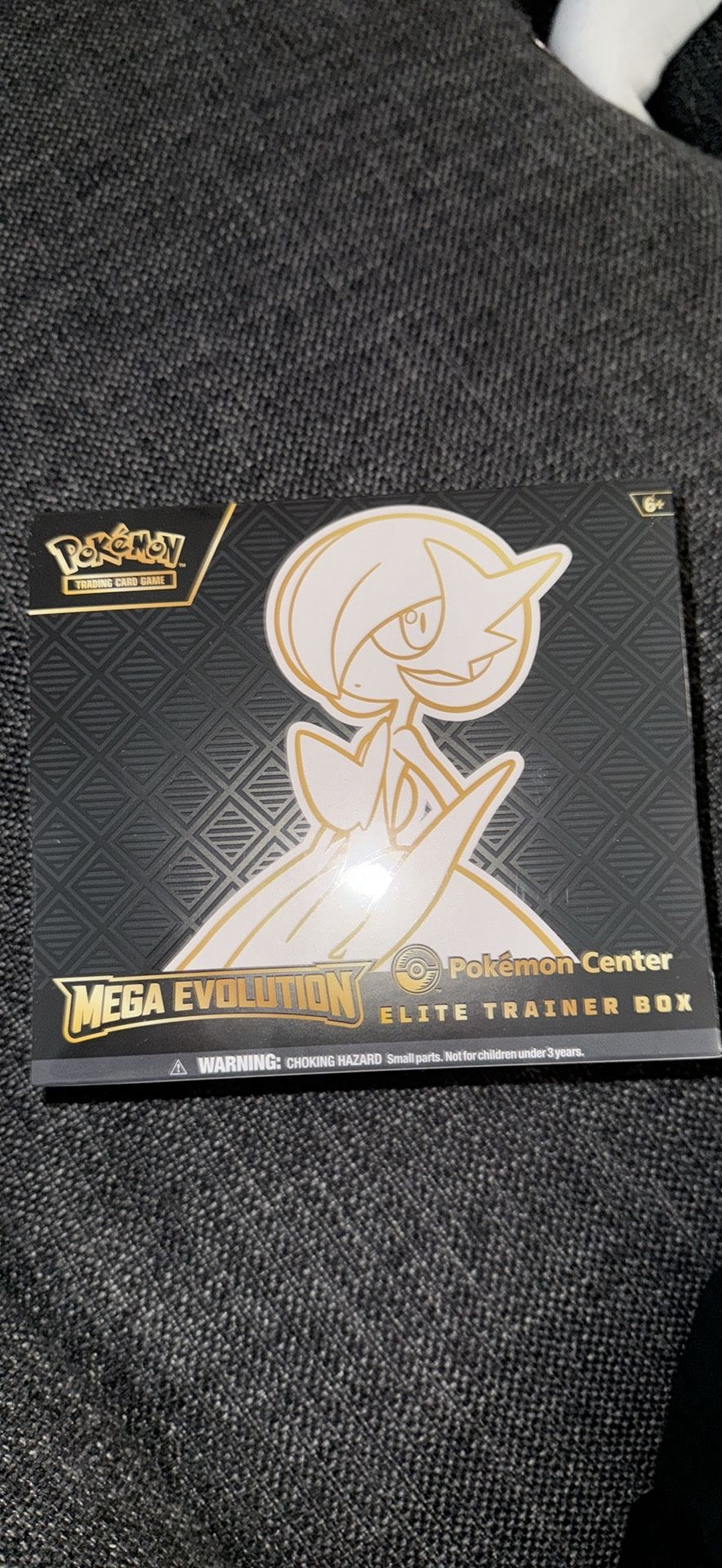 Pokemon Center Mega Evolution ETB
