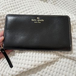 Kate Spade Zipper Wallet 