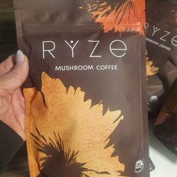 RYZE Mushroom Coffee & Creamer SET