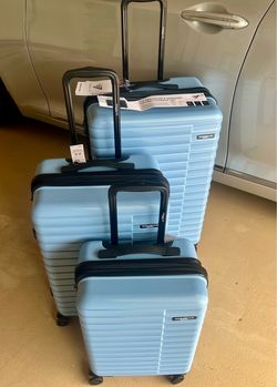 ✨”3-Piece Hardshell Luggage Set”. Never Used! ✨