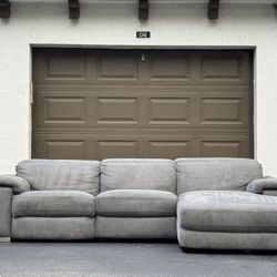 Couch/Sofa Sectional - Recliner - Gray - Delivery Available 🚛