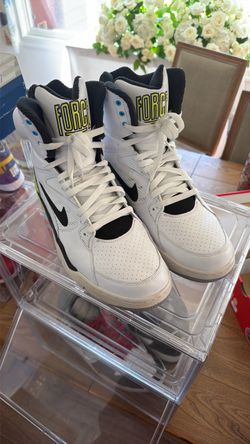Size 12 Nike command force Billy Hoyle