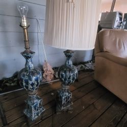 Antique Marbled Lamp Set
