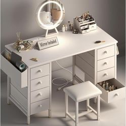 ‼️NEW ON BOX‼️Mesa de Tocador Blanca con Espejo y Luz - Juego de Tocador de Maquillaje con Silla, Almacenamiento, Espejo Iluminado, 8 Cajones Grandes 