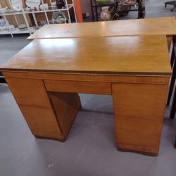 SALE $85  Solid Wood Deco 5 Drawer Desk