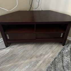 Corner TV Stand 