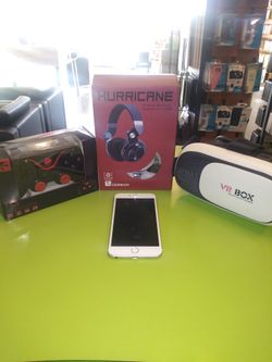 iPhone 7 32GB rose gold Gaming Package!!